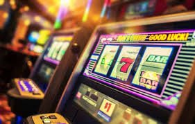 Tampilan aplikasi olx168 di smartphone memberikan kemudahan taruhan sportsbook dan kasino live
